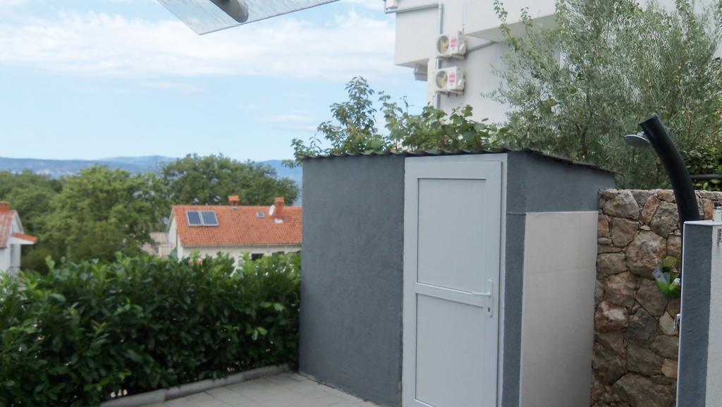 Luxury Spa Apartment Luna Njivice Exterior foto
